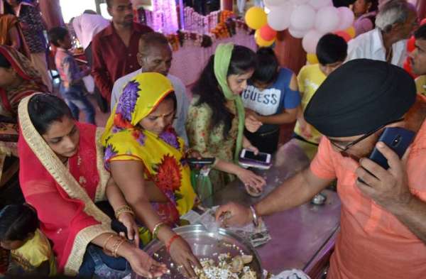 Organizing Bhandara in Sai Baba Temple katni