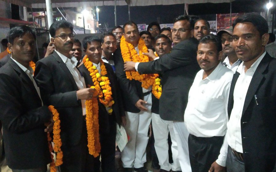 Announcing results of Advocate Union election in singrauli