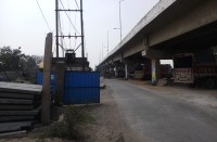 खोखसा आरओबी के पास शासकीय भूमि पर अतिक्रमण, ग्रामीणों को हो रही दिक्कत