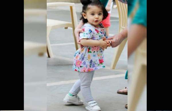 soha ali khan daughter pics