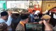 ज़िला प्रशासन ने की मज़ारे ख्वाजा पर चादर पेश