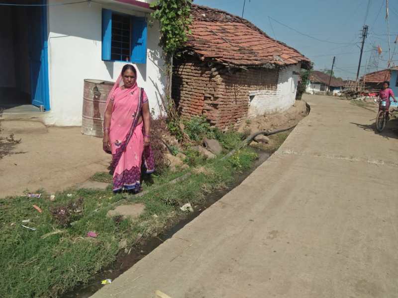 Road, Negligence, Drain, Contractor, Pradhan Mantri Gram Sadak Yojna, Dirt