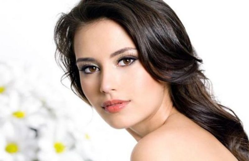 गर्मी में त्वचा निखार 