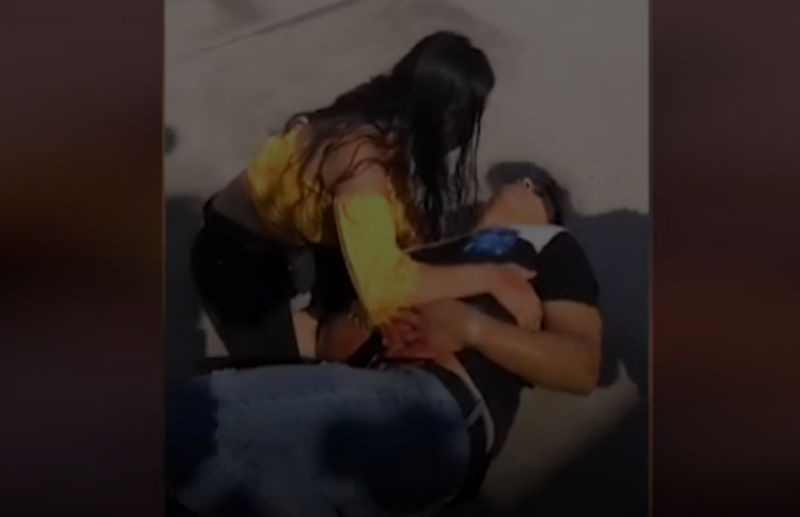 girlfriend attacks boyfriend