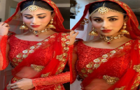 mouni roy