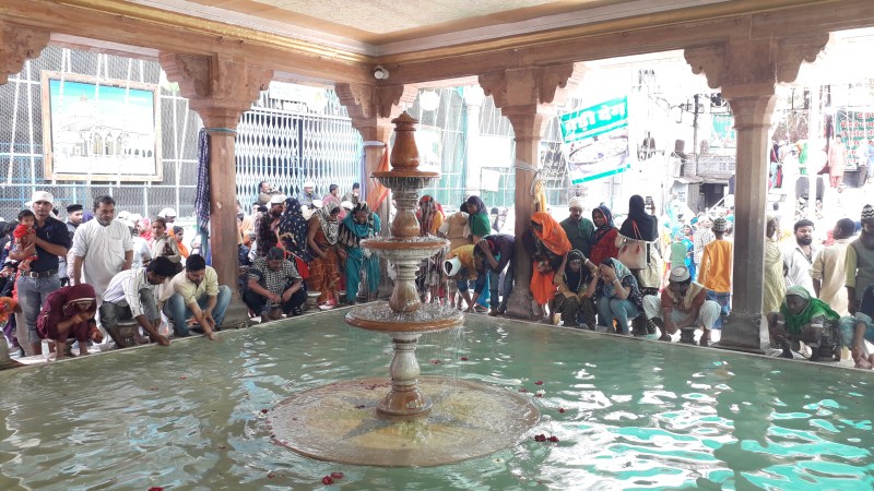 clean dargah