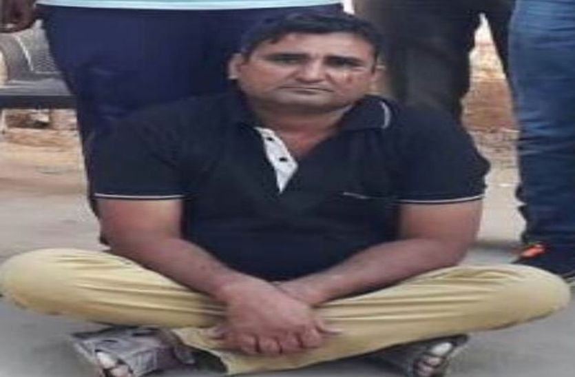Five years old wanted smuggler arrested in Lohawat