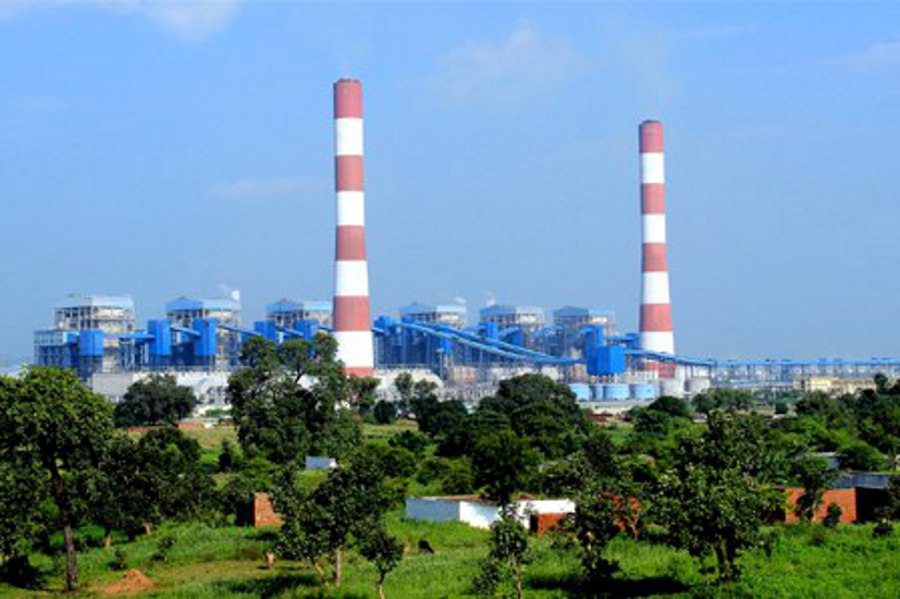 Singrauli collector notice to Reliance for revenue loss