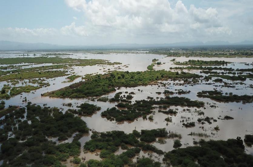 cyclone slams into Mozambique