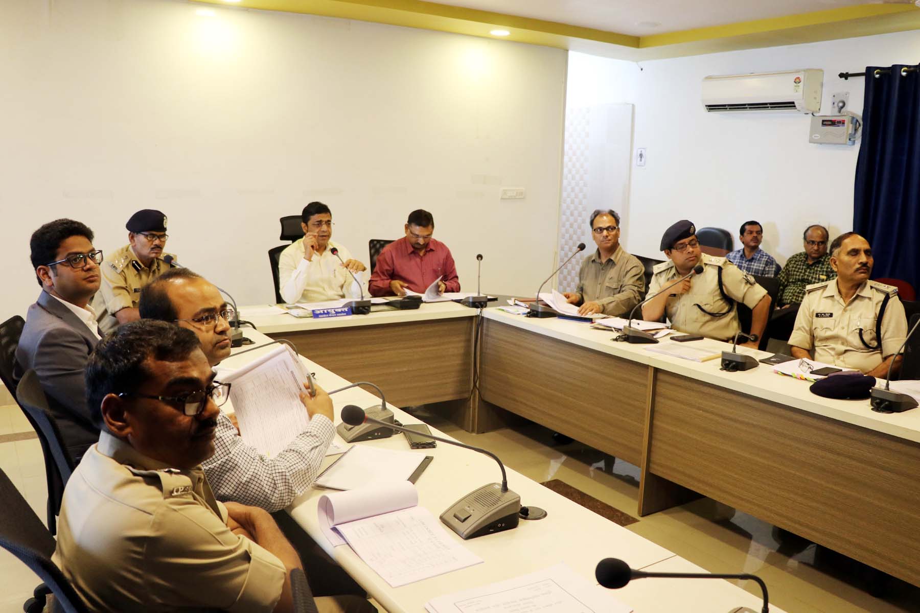  Intensive checking of illegal liquor, hotels and lodges given to the Department of Disaster