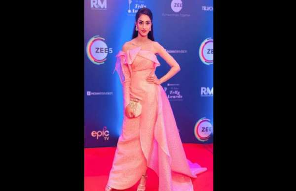 erica-fernandez-latest-photos