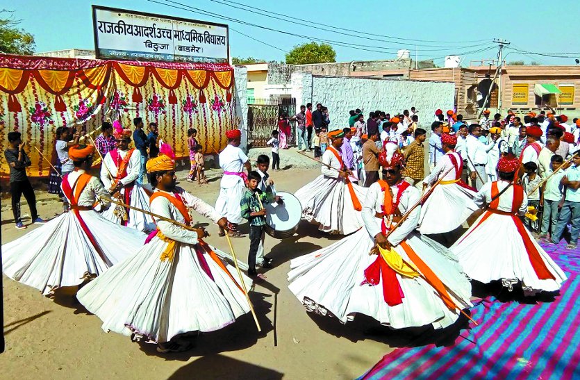 Organizing fairs in promoting folk culture is commendable
