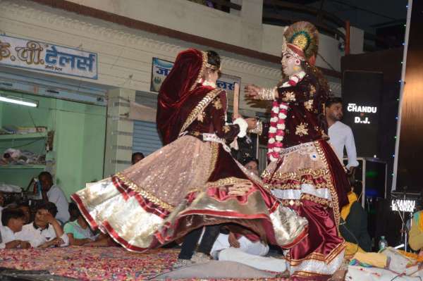beautiful pics of cultural program