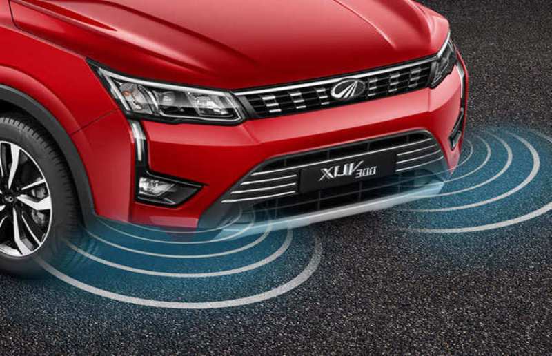 MAHINDRA XUV300