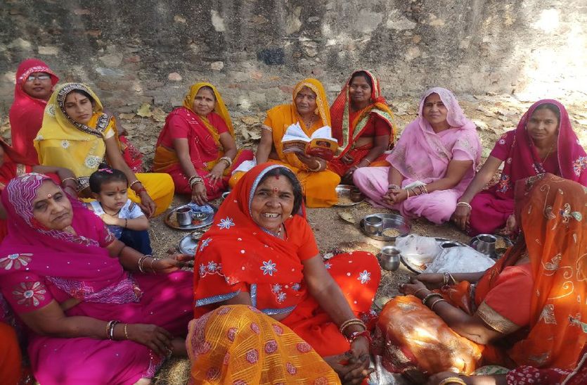 The women wished to keep the fast of the family in bhilwara