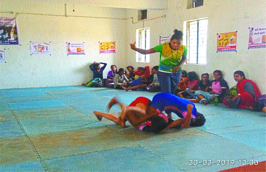 Girls in kabaddi and wrestling showed off