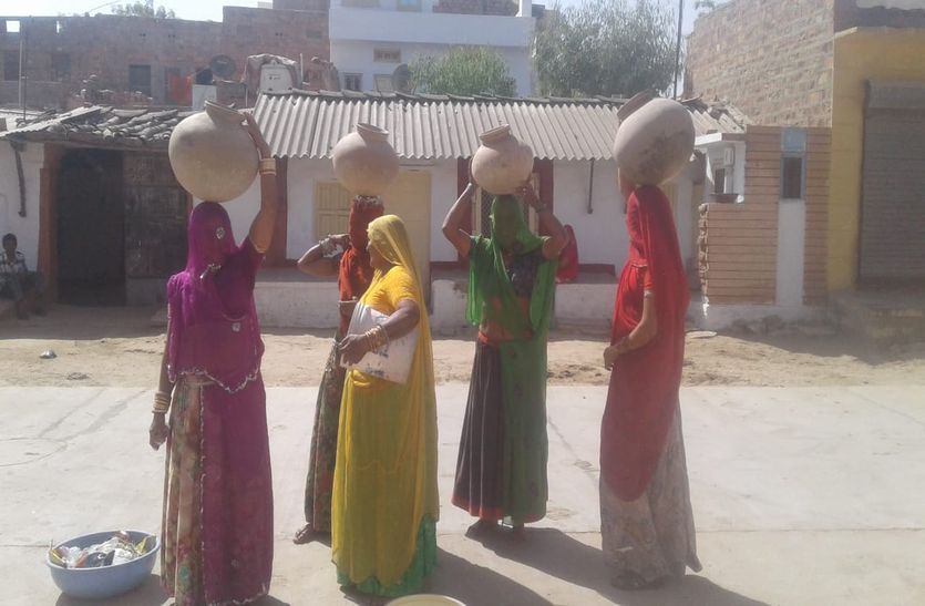 Drinking Water Crises in Many Villages