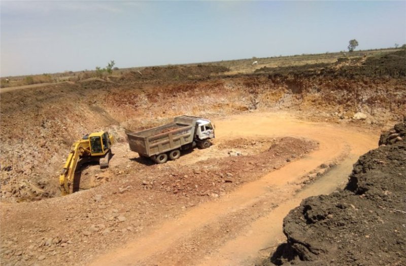 Eight vehicles of sand, ballast, coal seized in Bilaspur