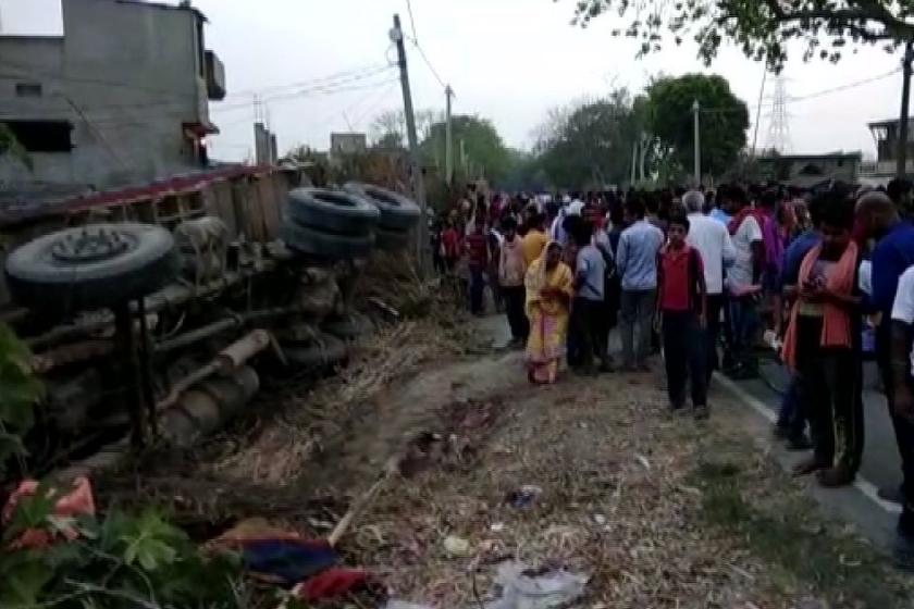 Truck accident in Begusarai