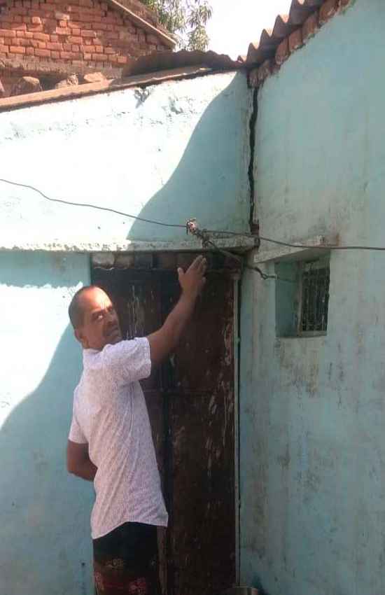 people are fear in blast here