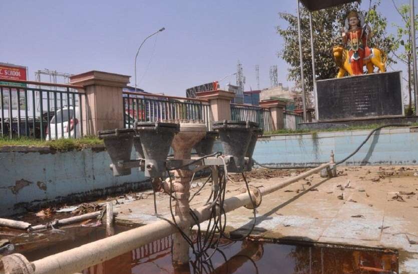City Council officials involved in lifting electricity bills
