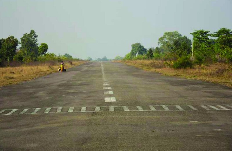 घरेलू विमान का मुद्दा हवा में उड़ा, शहरवासियों की मांग अब भी जमीन पर