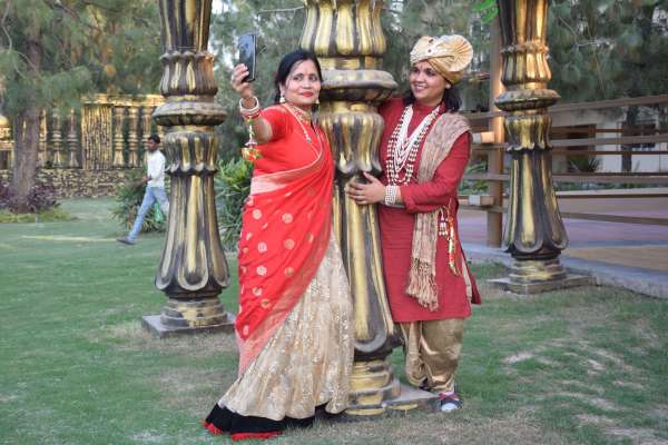 गणगौर उत्सव में मारवाड़ी महिलाओं ने लगाया चार चांद, देखे शानदार तस्वीरें