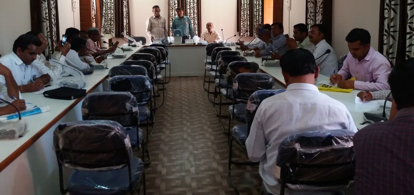 बीएलओ मतदाताओं को मतदान के लिए करें जागरूक