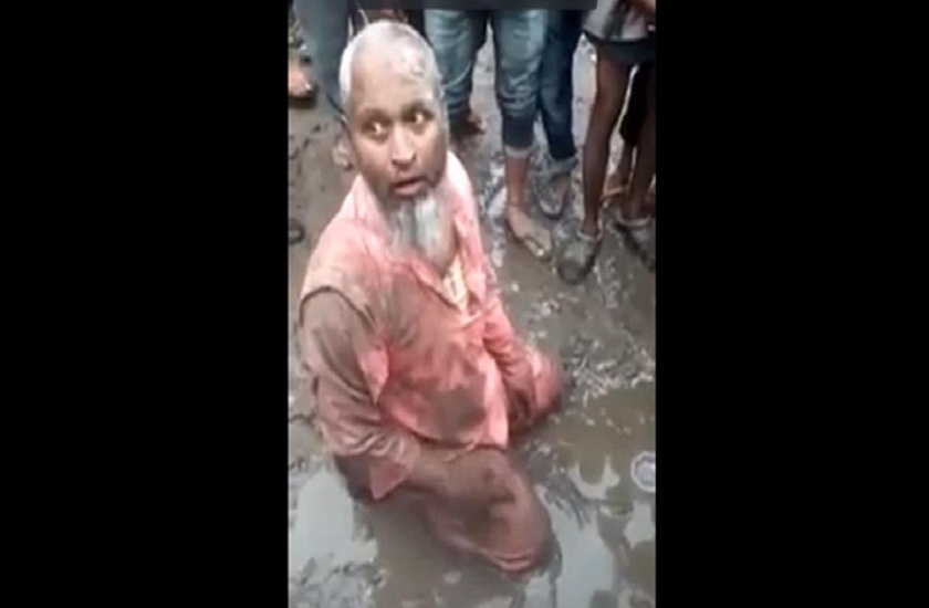 Mob thrashes 68 year old Muslim man for selling beef video viral
