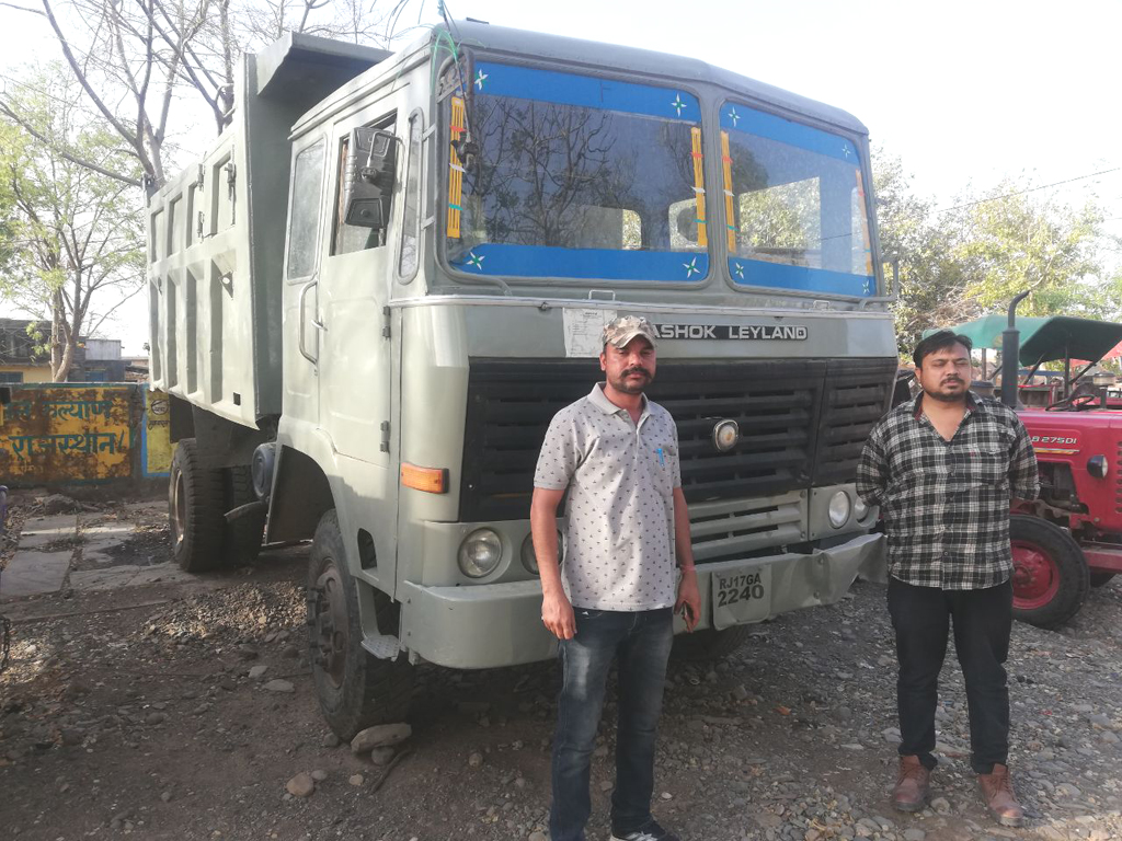 Illegal miners changed the color of the dumper