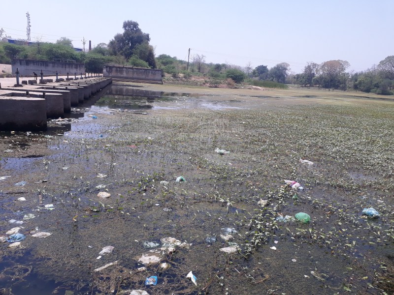 Worried over the pollution of river Maniyari, the authorities are frus