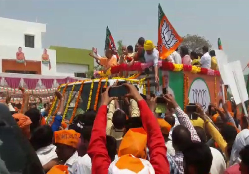 smriti irani road show