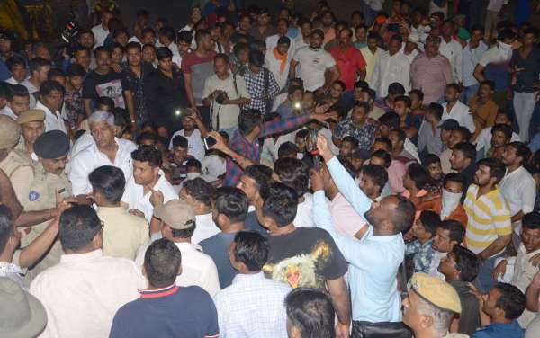 Stoning between two groups in Soorsagar Jodhpur