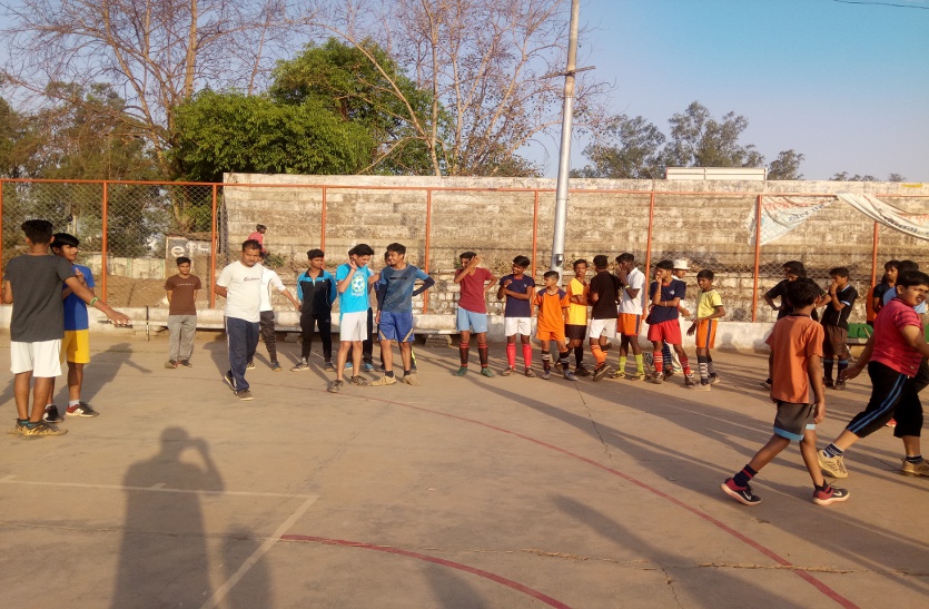 पत्रिका हमराह: खेल के साथ हेल्थ अवेयरनेस की जानकारी