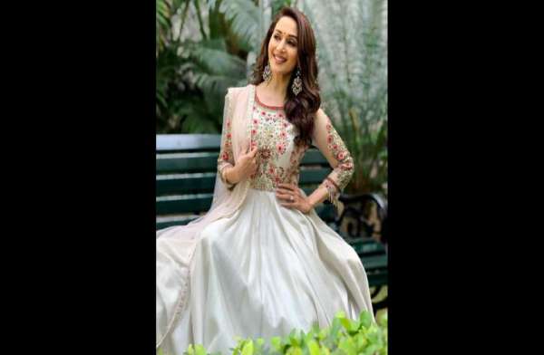 madhuri dixit latest photos kalank promotion