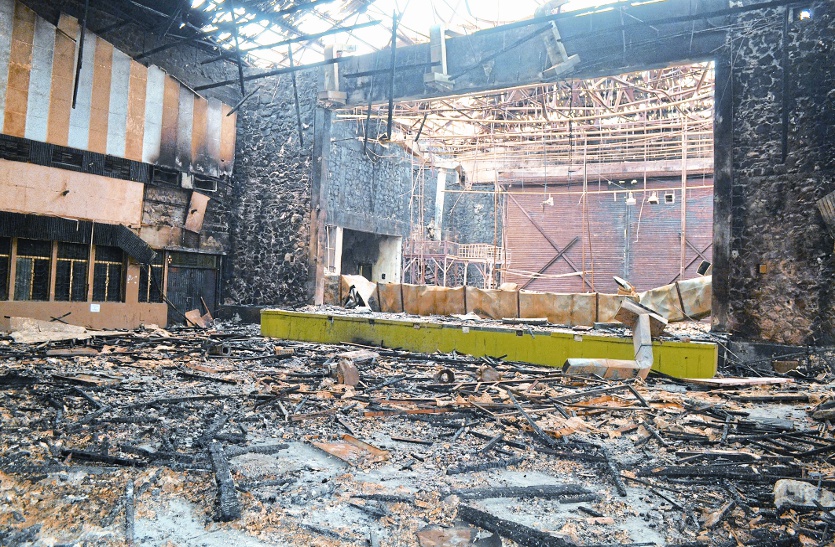 Fire in IL Factory,