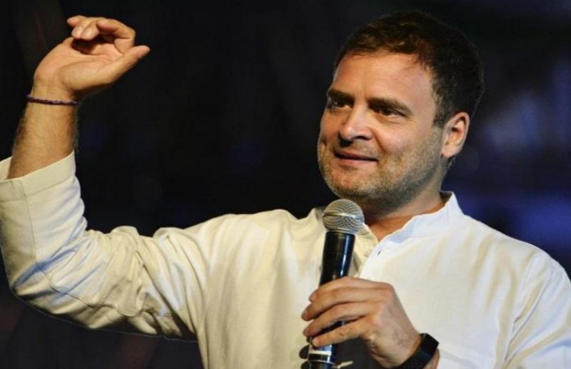 bollywood-reaction-on-priyanka-chatuvedi-tweet