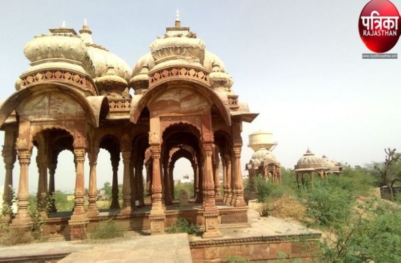 Baldada's umbrellas reflects history