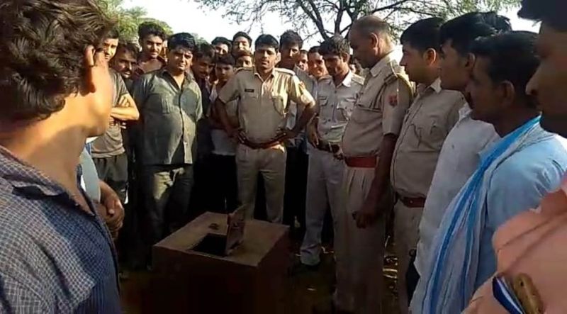 Hiranan Baba temple donates four lakh rupees