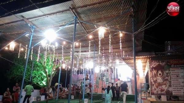 beautiful pics of hanuman jayanti