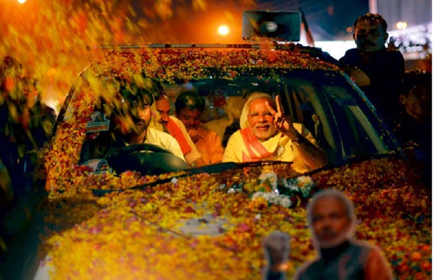 grand welcome of Narendra Modi in Varanasi