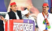 akhilesh yadav attacks on yogi adityanath before lok sabha elections