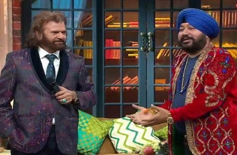 बीजेपी के उम्मीदवार हंसराज हंस और दलेर मेहंदी के बीच है ये खास रिश्ता, पहले थे जानी दुश्मन फिर ऐसे बने समधी