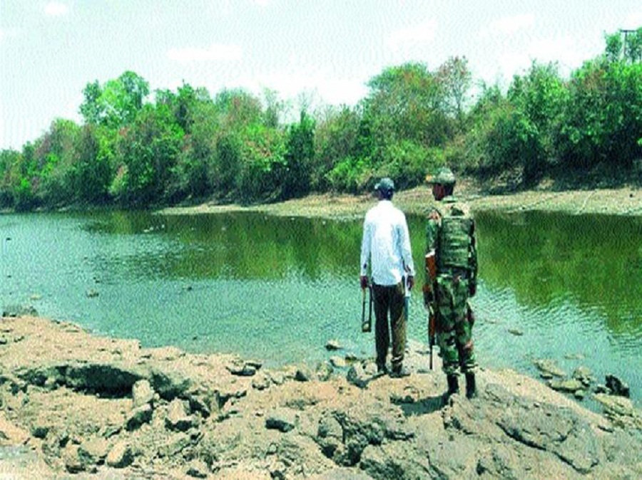 Army guard to stop water theft