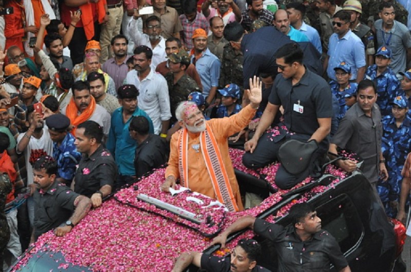 Modi road show in Varanasi