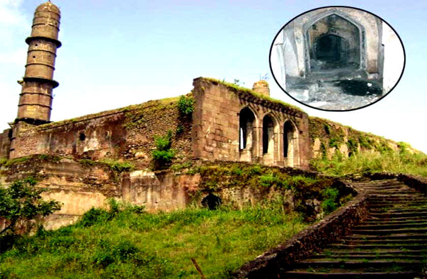 आपको हैरान कर देगा MP के इस किले का इतिहास, यहां खुदाई में निकली थीं कई रहस्यमयी चीजें