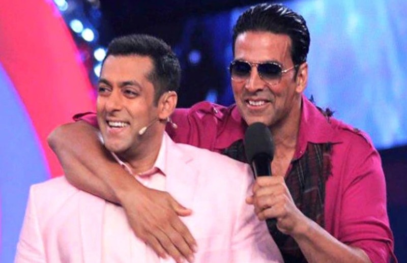 salman-khan-make-call-to-akshay-kumar-regarding-bollywood-clash