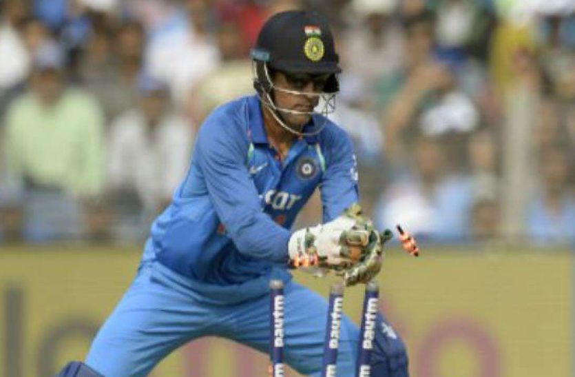Mahendra singh dhoni