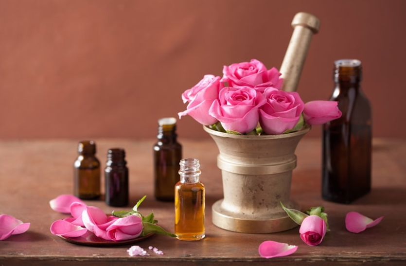 rose-oil-is-beneficial-for-many-diseases