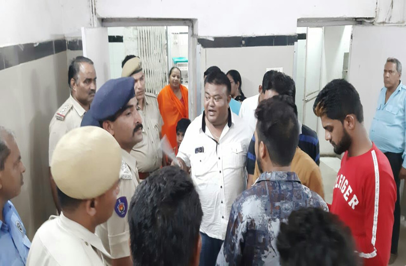 Attack on birthday party, four injured